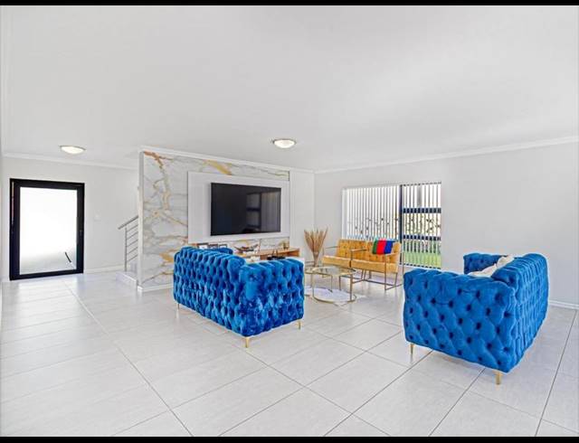 4 BEDROOM HOUSE FOR SALE IN EDENBURG
